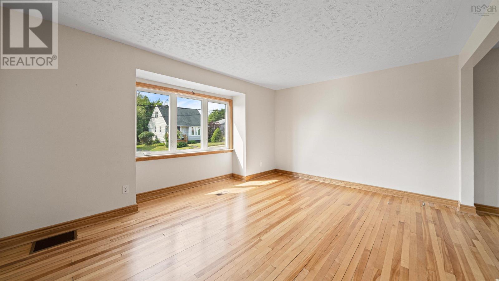 329 Victoria Avenue, New Glasgow, Nova Scotia  B2H 1W6 - Photo 9 - 202519952