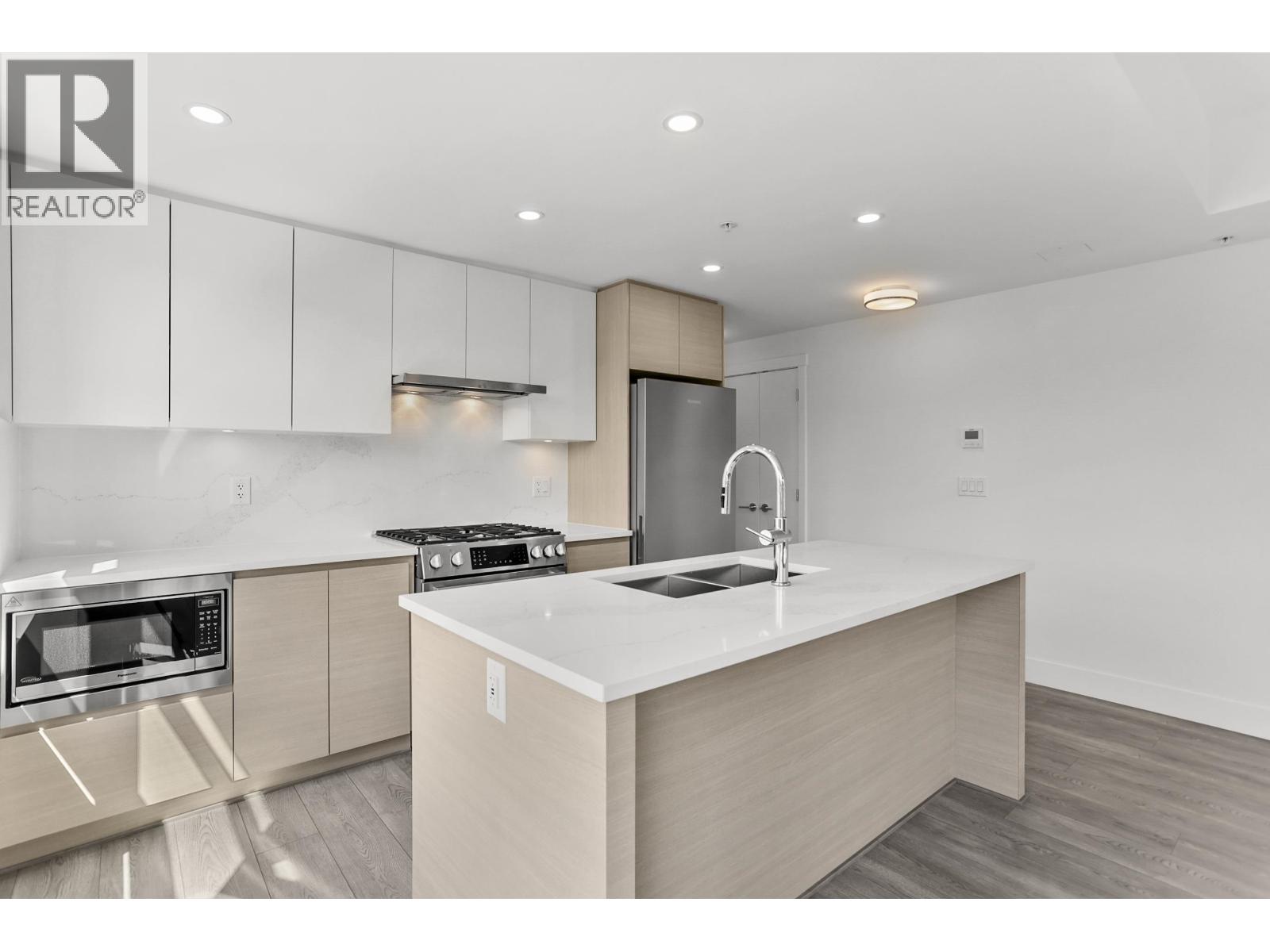 306 4788 Hastings Street, Burnaby, British Columbia  V5C 0P3 - Photo 20 - R3064759