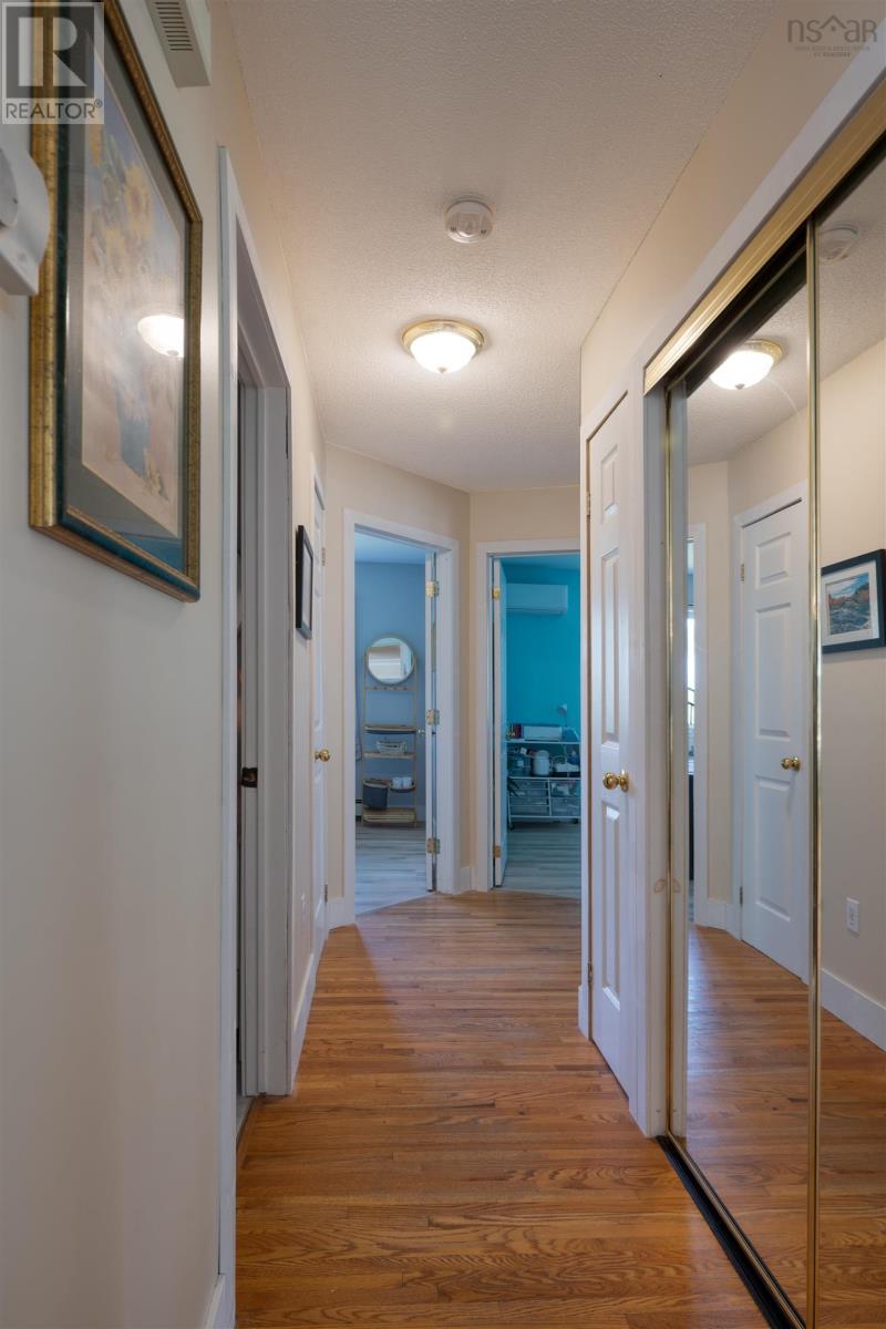 22034 Highway 7, Sheet Harbour, Nova Scotia  B0J 3B0 - Photo 18 - 202519242