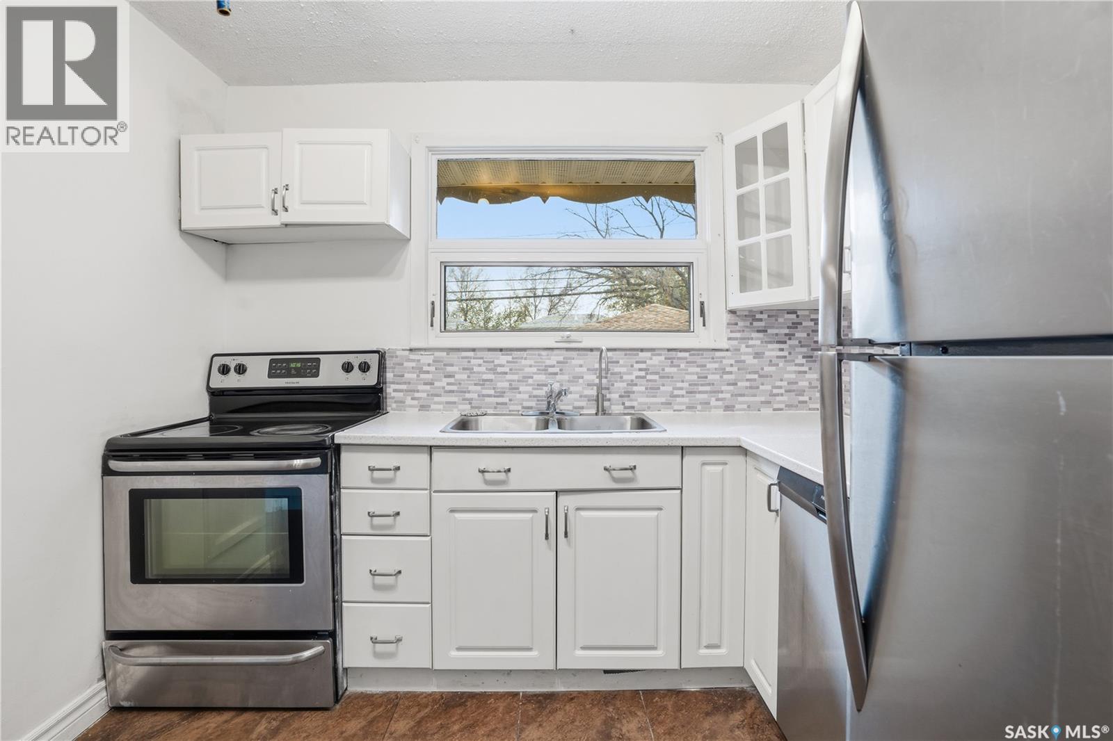 5012 1st Avenue, Regina, Saskatchewan  S4T 0A5 - Photo 13 - SK022235