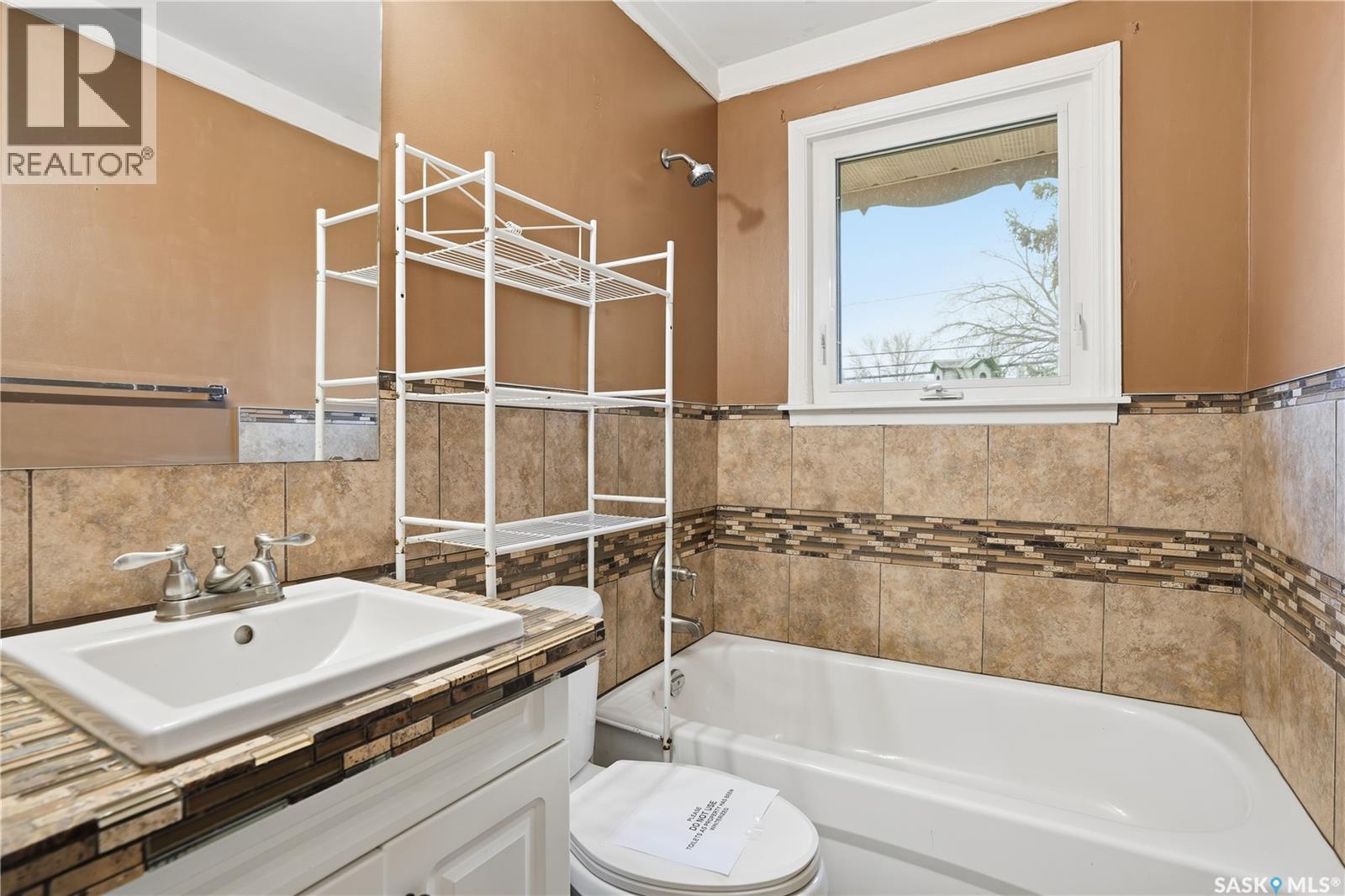 5012 1st Avenue, Regina, Saskatchewan  S4T 0A5 - Photo 18 - SK022235