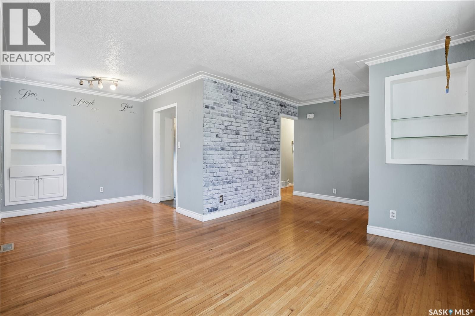 5012 1st Avenue, Regina, Saskatchewan  S4T 0A5 - Photo 7 - SK022235