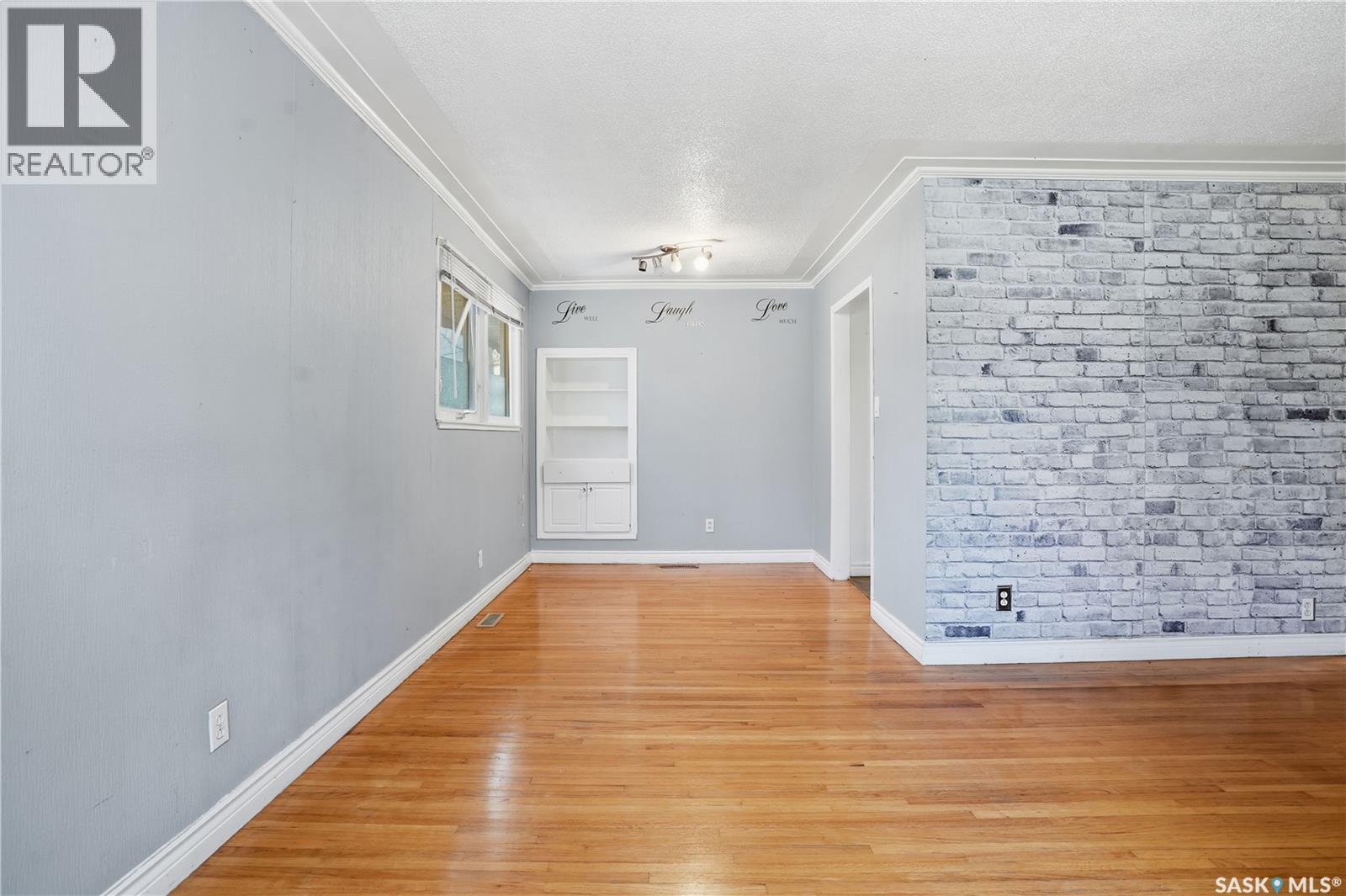 5012 1st Avenue, Regina, Saskatchewan  S4T 0A5 - Photo 8 - SK022235