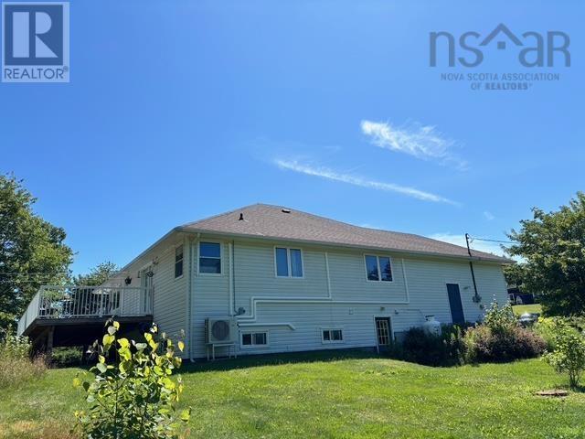 22034 Highway 7, Sheet Harbour, Nova Scotia  B0J 3B0 - Photo 37 - 202519242