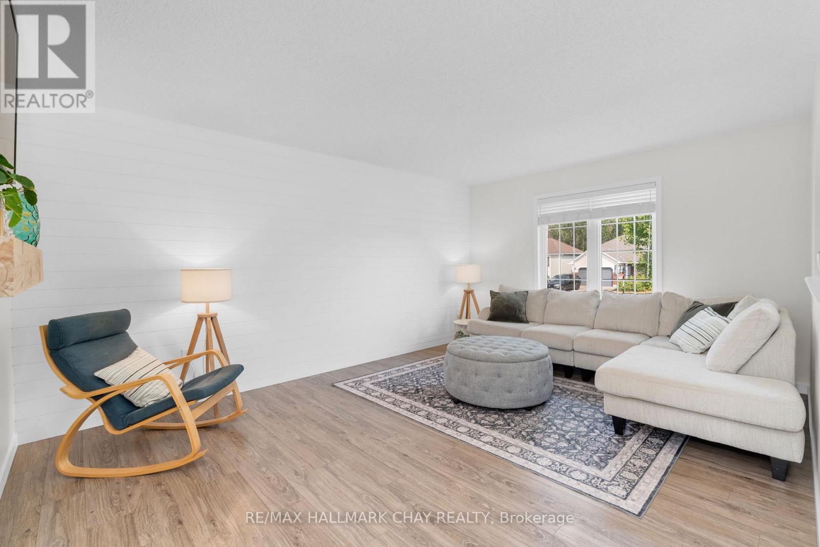 204 Forest Crescent, Clearview (Stayner), Ontario  L0M 1S0 - Photo 6 - S12511056