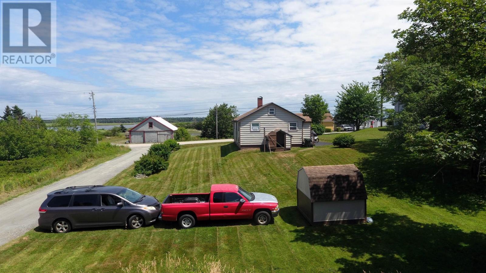 504 Highway 335,, West Pubnico, Nova Scotia  B0W 3S0 - Photo 7 - 202518938