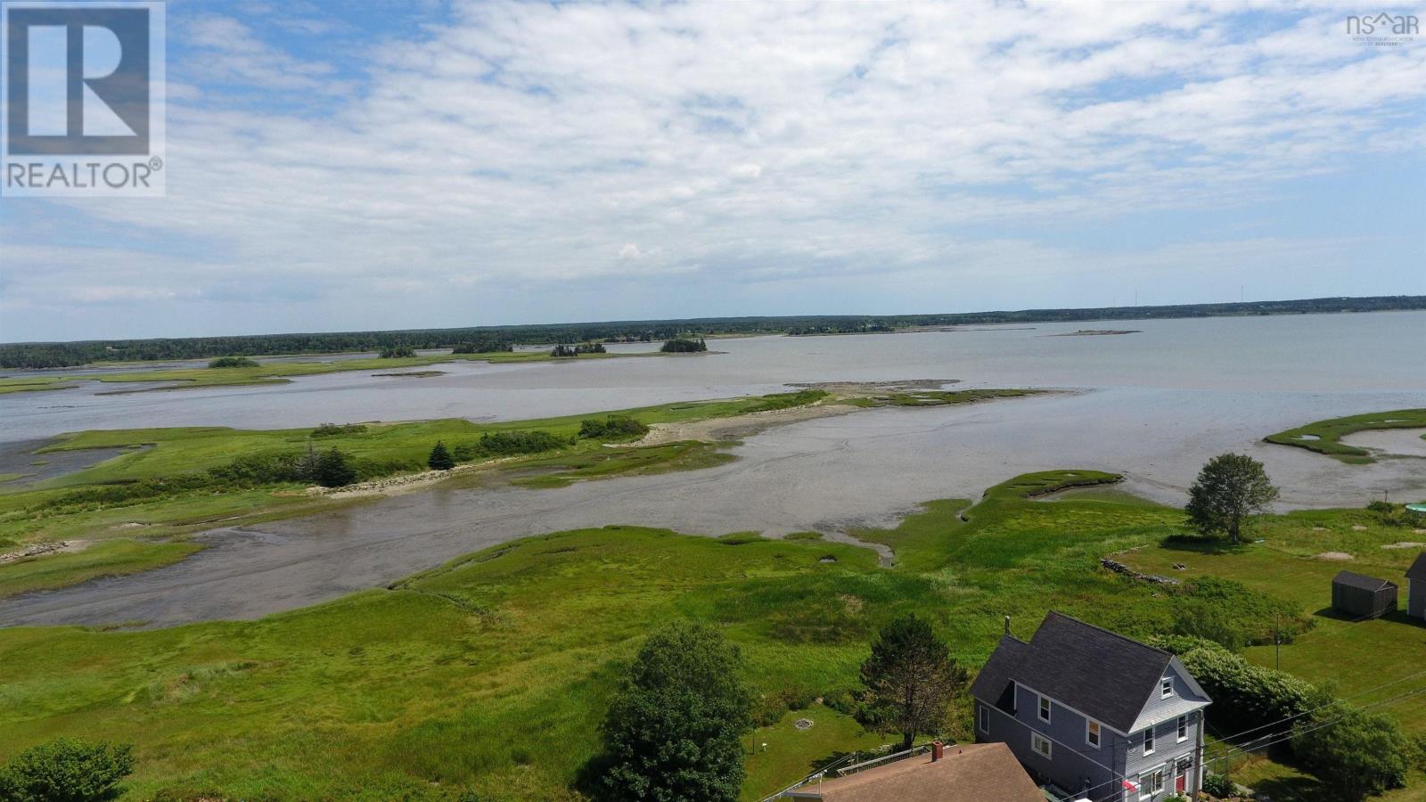 504 Highway 335,, West Pubnico, Nova Scotia  B0W 3S0 - Photo 12 - 202518938