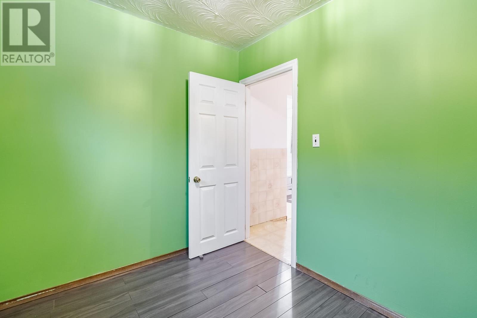 554 Douglas St, Sault Ste. Marie, Ontario P6C 1V1 - Photo 23 - SM252527