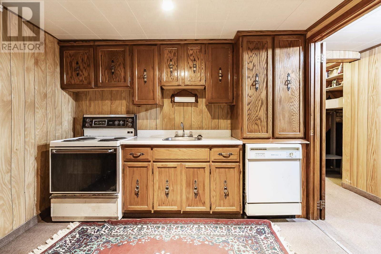 554 Douglas St, Sault Ste. Marie, Ontario P6C 1V1 - Photo 29 - SM252527