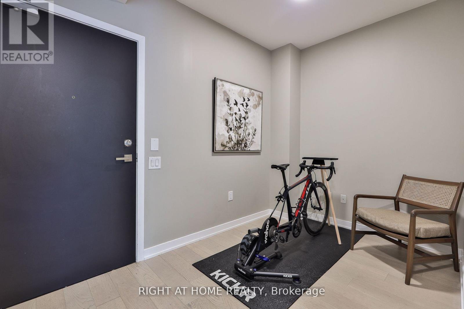 410 - 430 Roncesvalles Avenue, Toronto, Ontario  M6R 0A6 - Photo 14 - W12511054