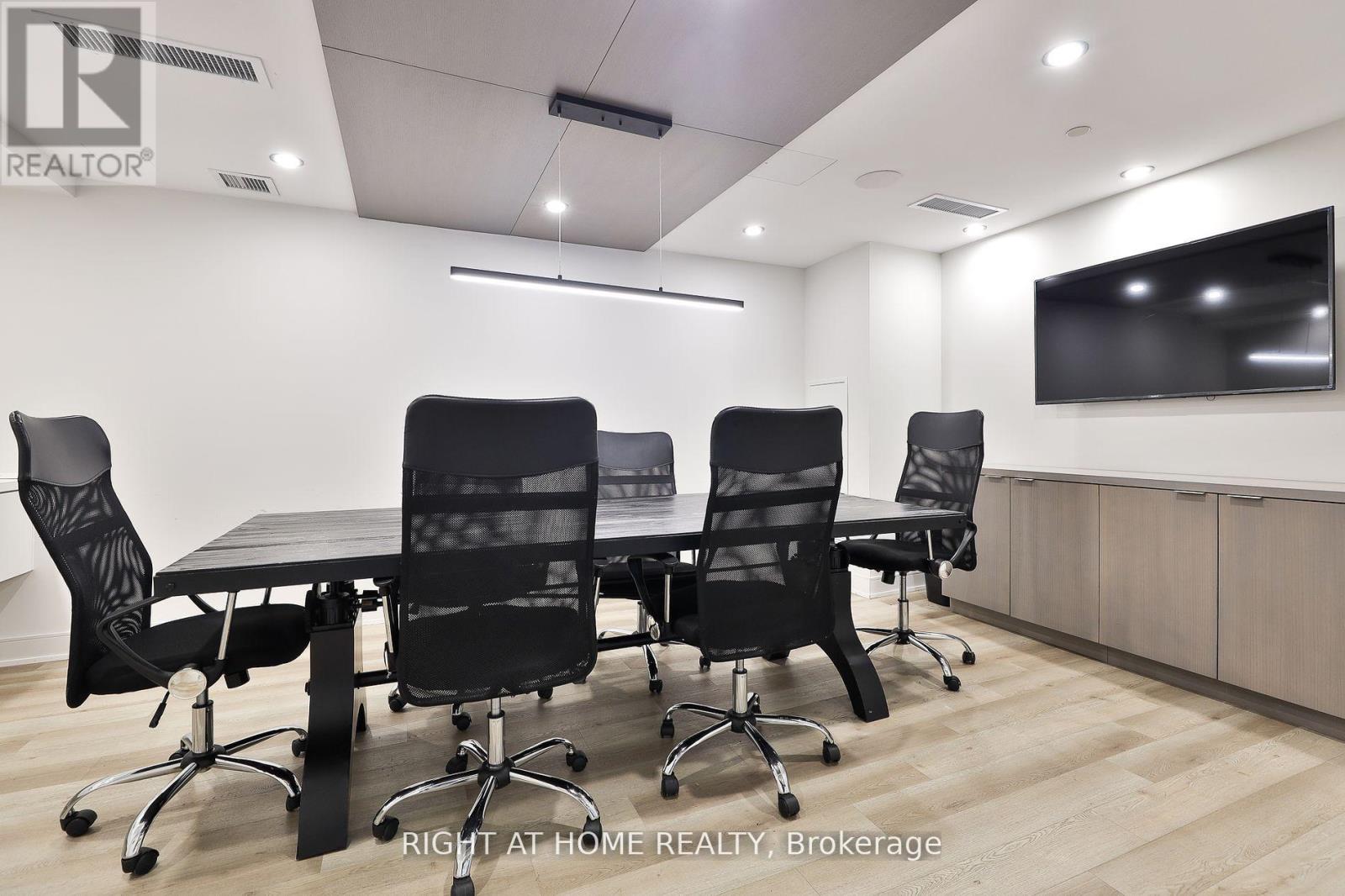 410 - 430 Roncesvalles Avenue, Toronto, Ontario  M6R 0A6 - Photo 21 - W12511054