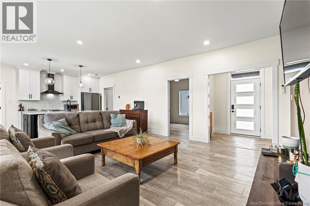 723 Route 105, Nackawic, New Brunswick  E6G 1V4 - Photo 10 - NB125673