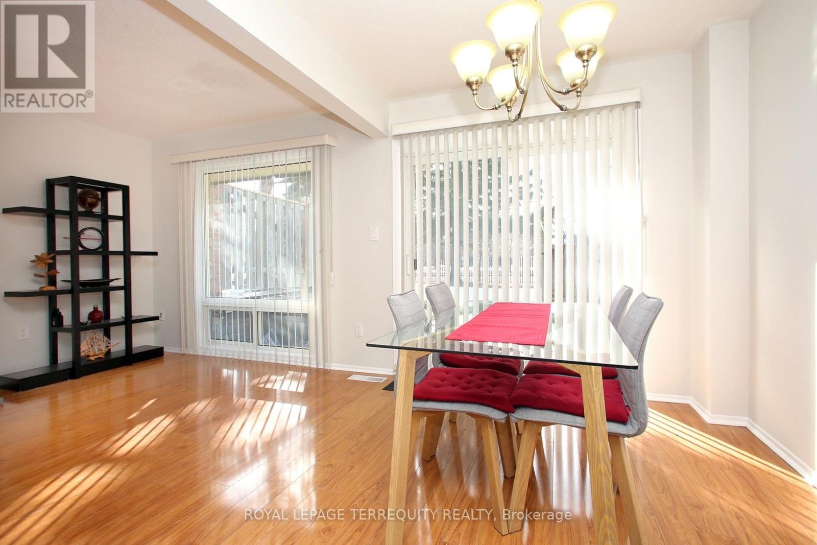 139 Huntingdale Boulevard, Toronto, Ontario  M1W 1T2 - Photo 10 - E12389994