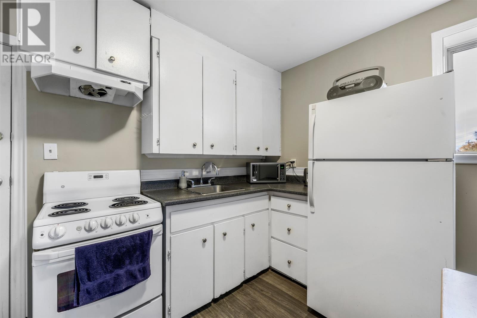 88 Hamlyn Road, St. John's, Newfoundland & Labrador  A1E 3Z7 - Photo 14 - 1292222