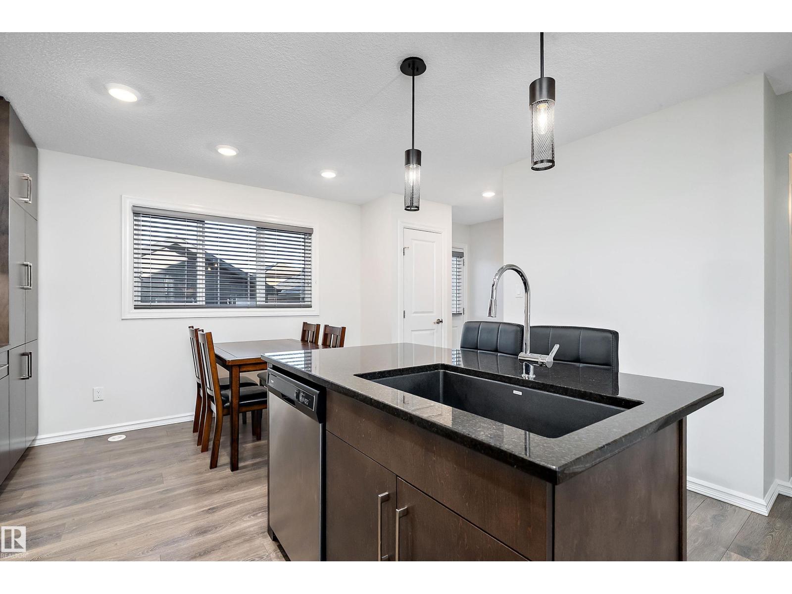 22124 87 Av Nw, Edmonton, Alberta  T5T 7H7 - Photo 9 - E4464751