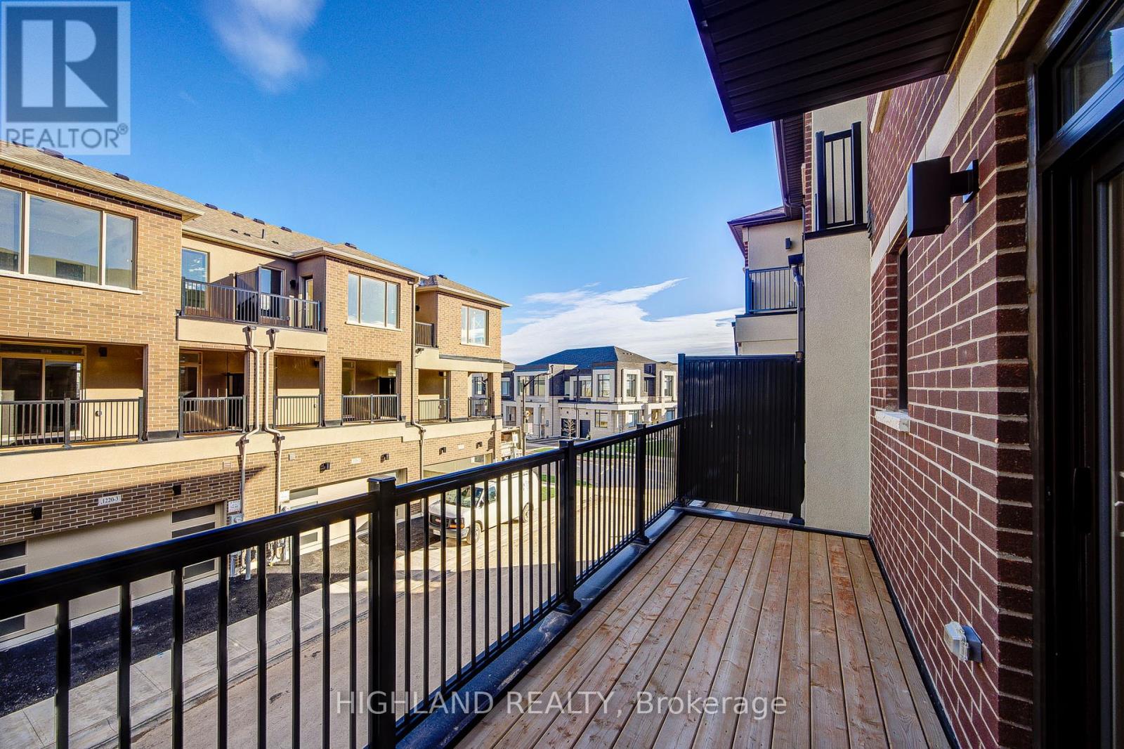 1118 Wheat Boom Drive, Oakville, Ontario  L6H 7W4 - Photo 25 - W12491692