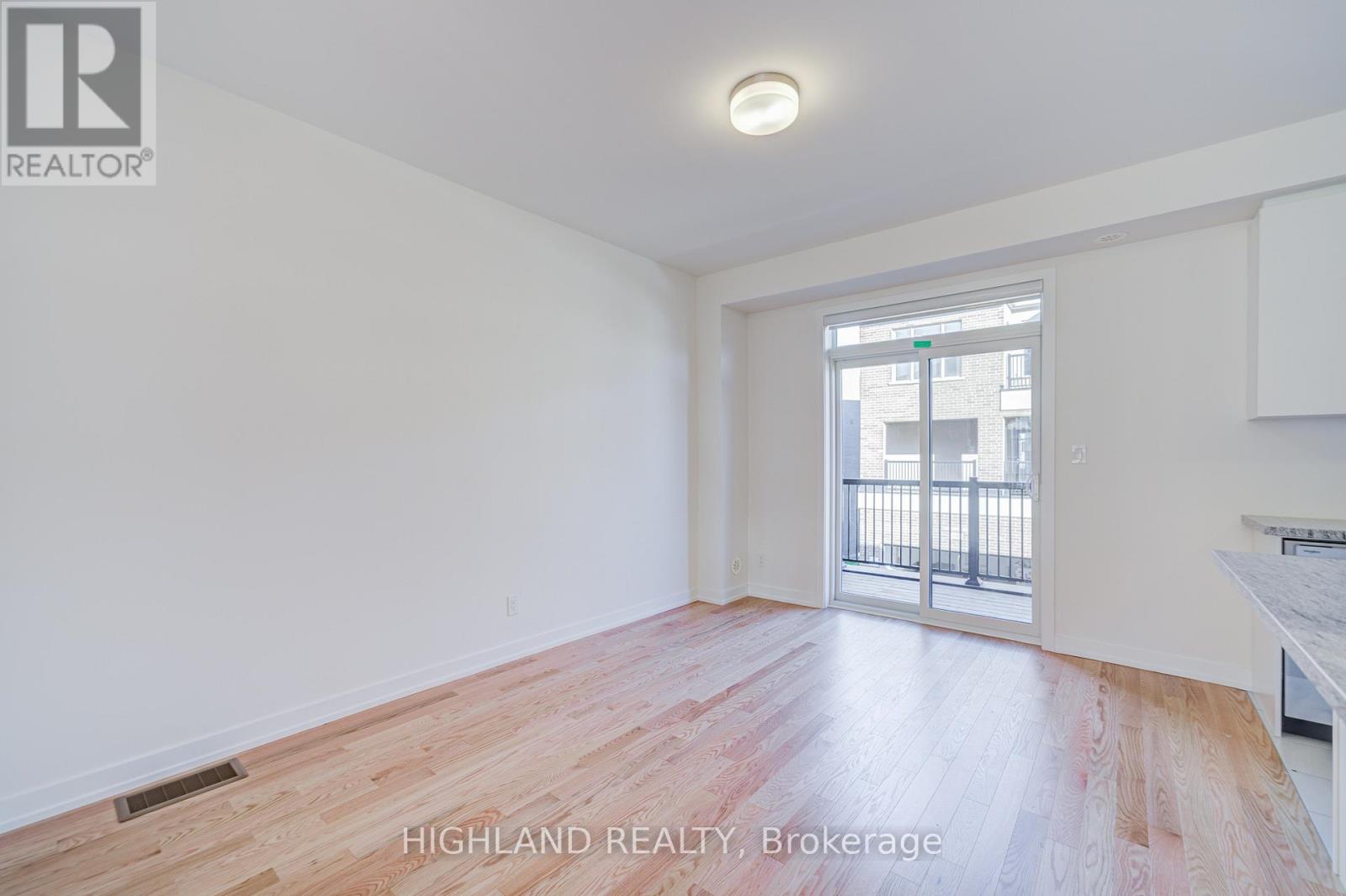 1118 Wheat Boom Drive, Oakville, Ontario  L6H 7W4 - Photo 17 - W12491692