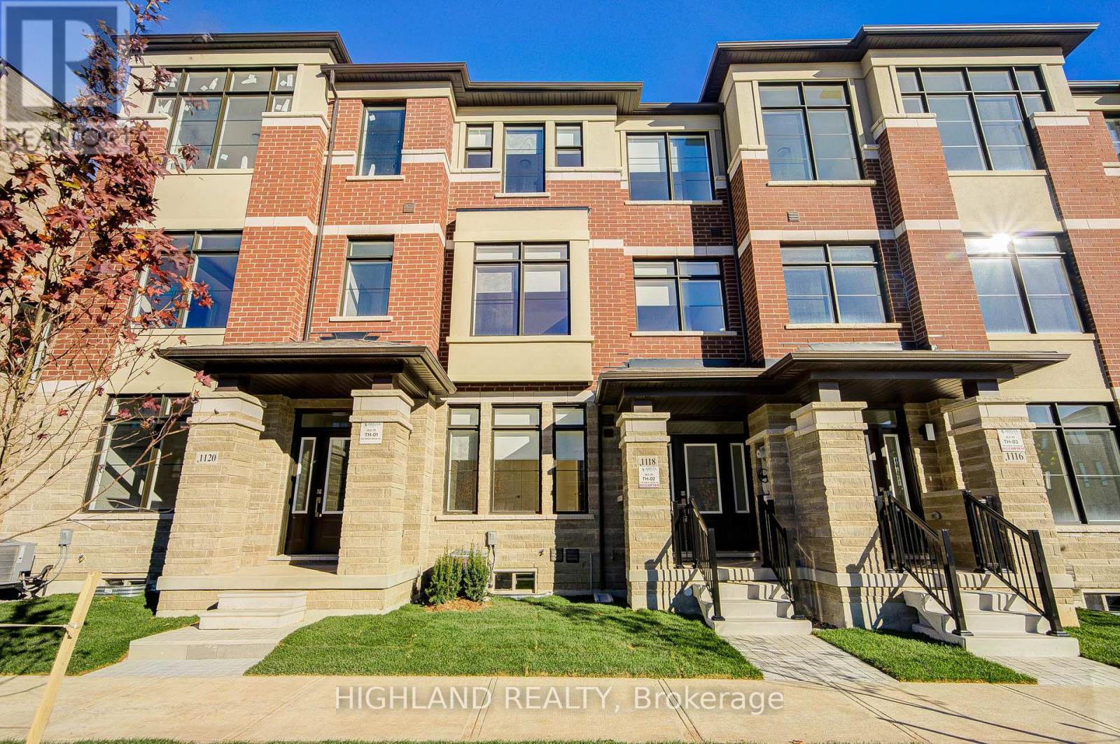 1118 WHEAT BOOM DRIVE, Oakville, Ontario