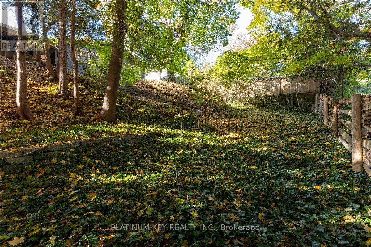 37 Arnella Crescent, Strathroy-Caradoc, Ontario  N7G 2C4 - Photo 30 - X12511074