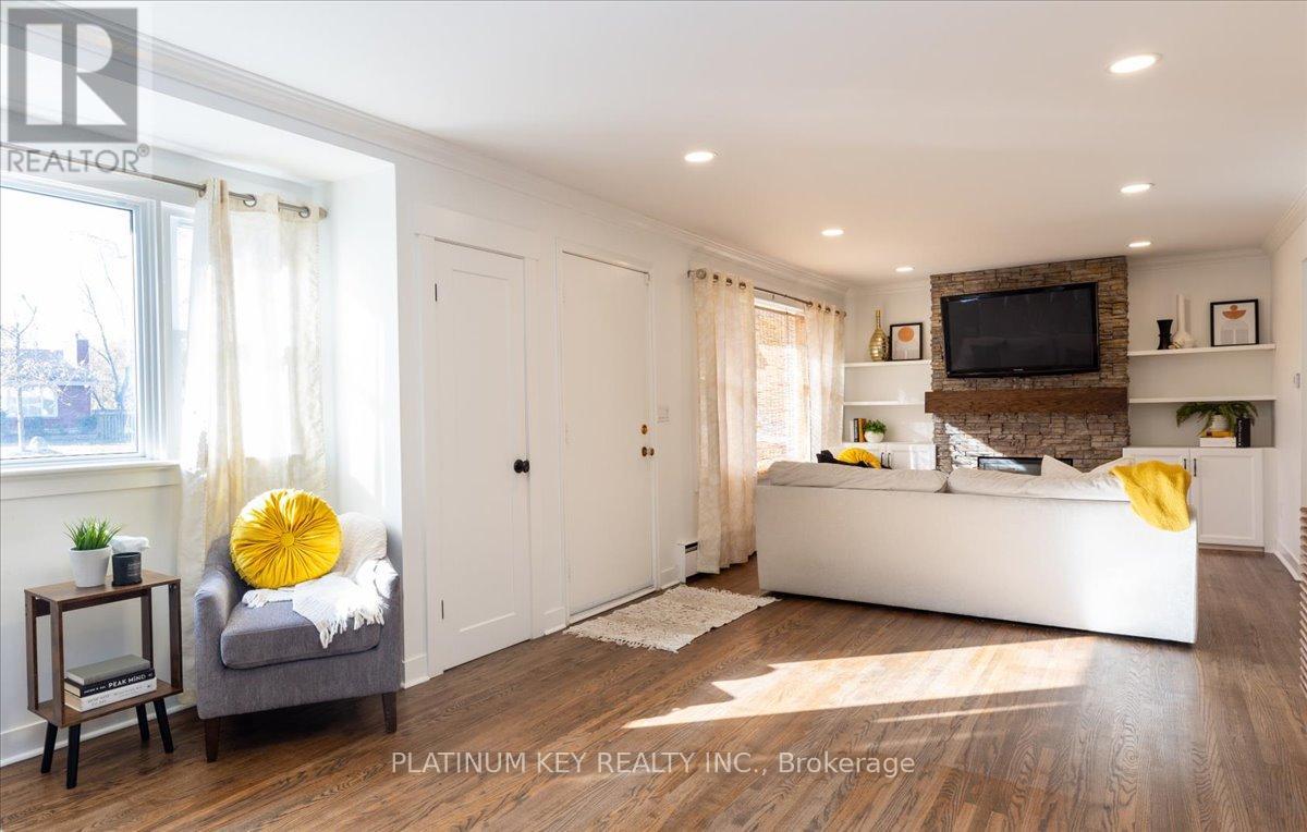 37 Arnella Crescent, Strathroy-Caradoc, Ontario  N7G 2C4 - Photo 5 - X12511074