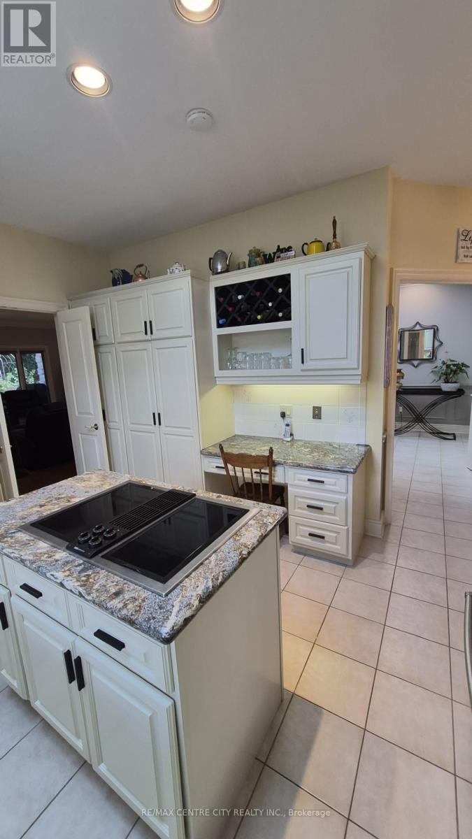 27 - 1200 Riverside Drive, London North, Ontario  N6H 5C6 - Photo 12 - X12511138