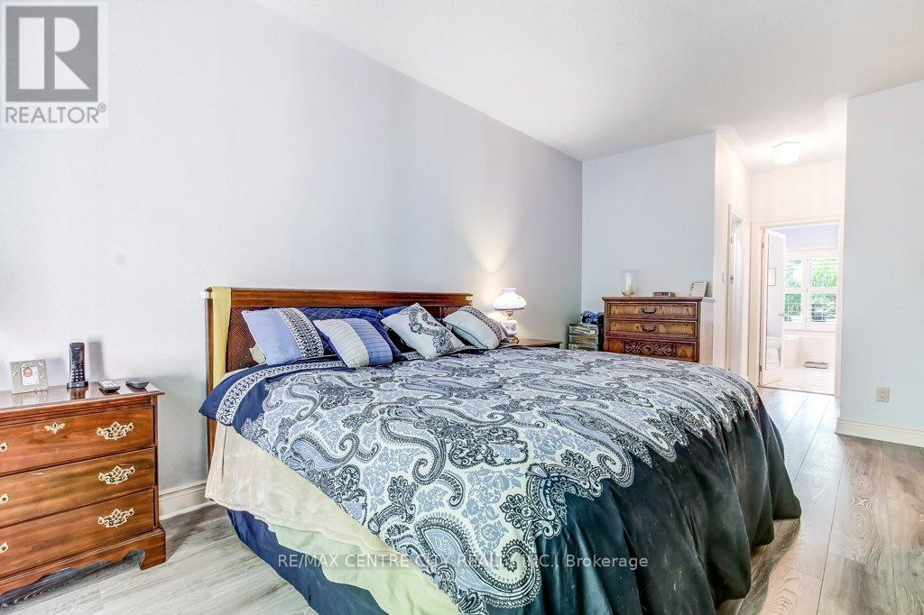 27 - 1200 Riverside Drive, London North, Ontario  N6H 5C6 - Photo 23 - X12511138