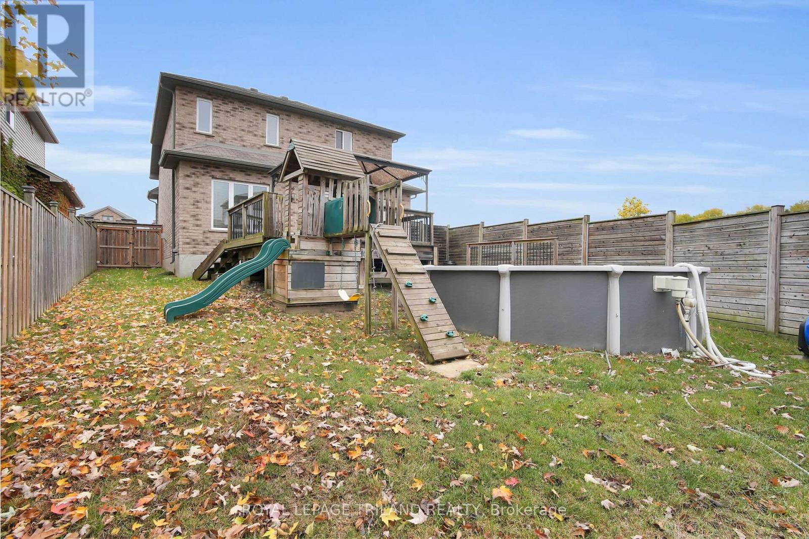 1862 Cherrywood Trail, London North, Ontario  N6H 0E1 - Photo 36 - X12511144