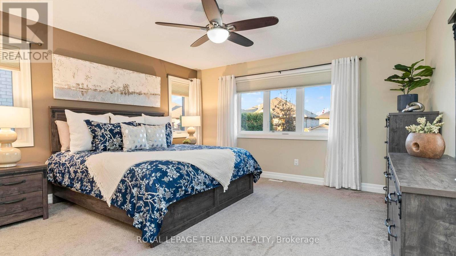 693 Newman Drive, Strathroy-Caradoc, Ontario  N0L 1W0 - Photo 11 - X12511152