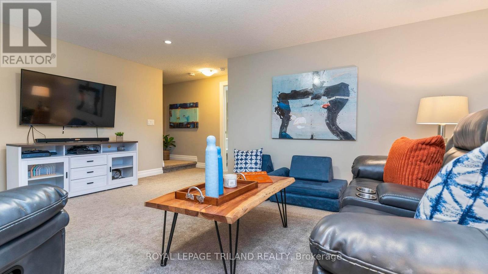 693 Newman Drive, Strathroy-Caradoc, Ontario  N0L 1W0 - Photo 15 - X12511152