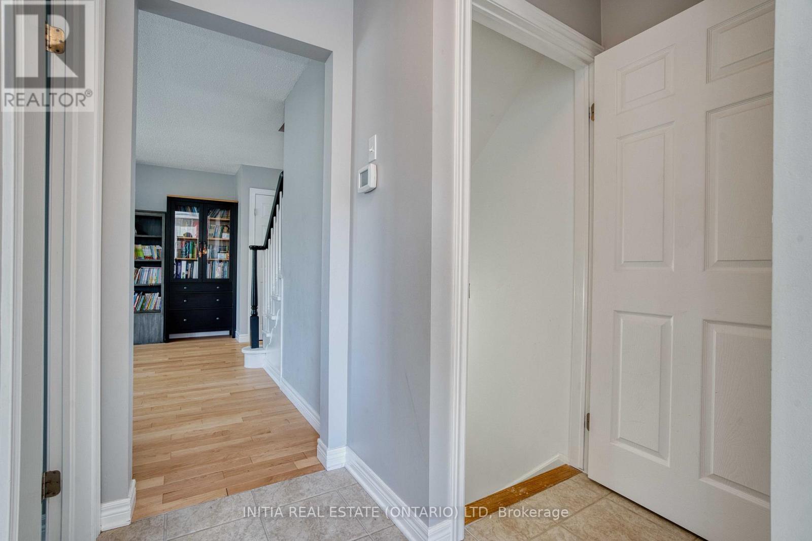 2021 Lumb Court, London North, Ontario  N6G 5J4 - Photo 31 - X12511164