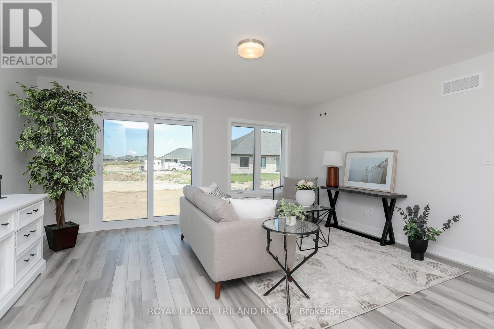 1 Harrow Lane, St. Thomas, Ontario  N5R 0P3 - Photo 19 - X12511182