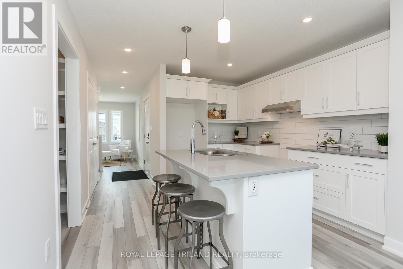 1 Harrow Lane, St. Thomas, Ontario  N5R 0P3 - Photo 24 - X12511182