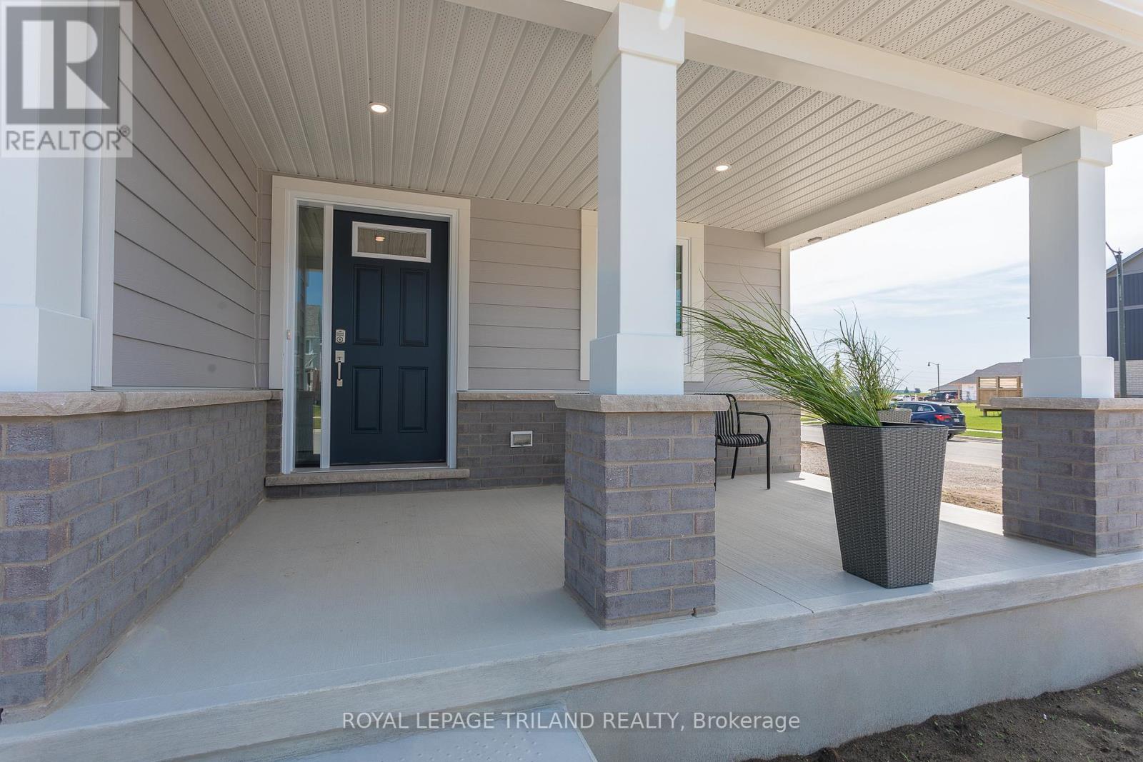 1 Harrow Lane, St. Thomas, Ontario  N5R 0P3 - Photo 5 - X12511182