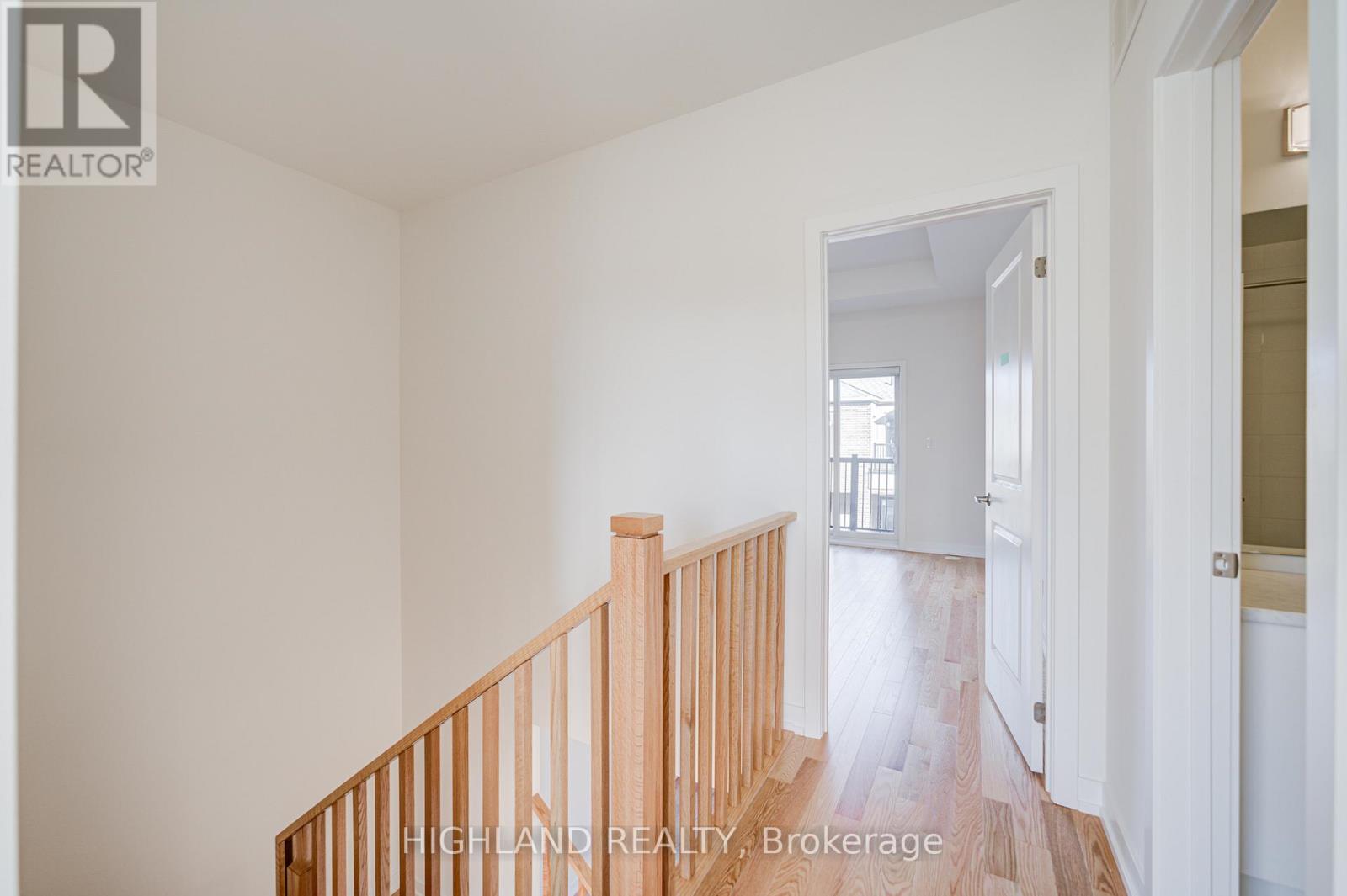 1118 Wheat Boom Drive, Oakville, Ontario  L6H 7W4 - Photo 27 - W12491692