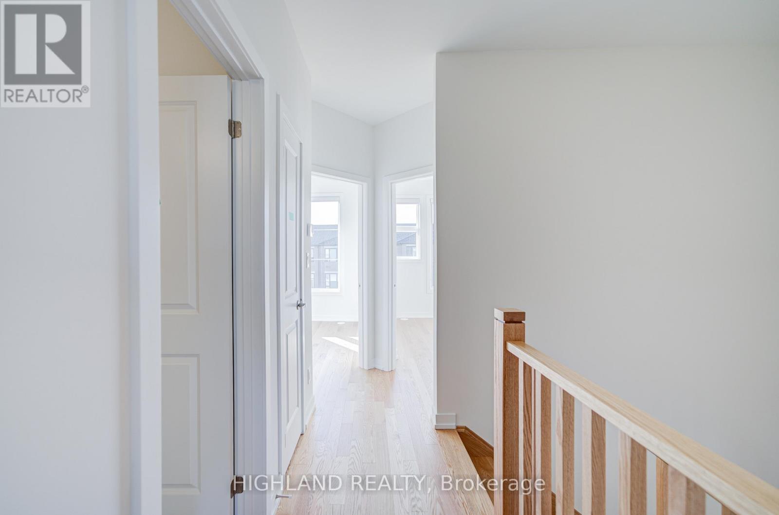 1118 Wheat Boom Drive, Oakville, Ontario  L6H 7W4 - Photo 28 - W12491692