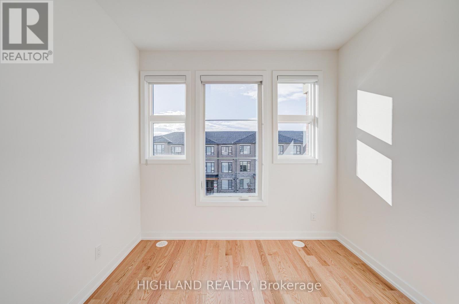 1118 Wheat Boom Drive, Oakville, Ontario  L6H 7W4 - Photo 42 - W12491692