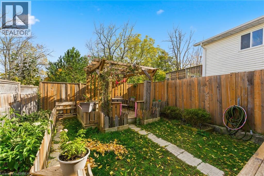 3 Shellard Lane Unit# A, Brantford, Ontario  N3T 5K8 - Photo 26 - 40779790