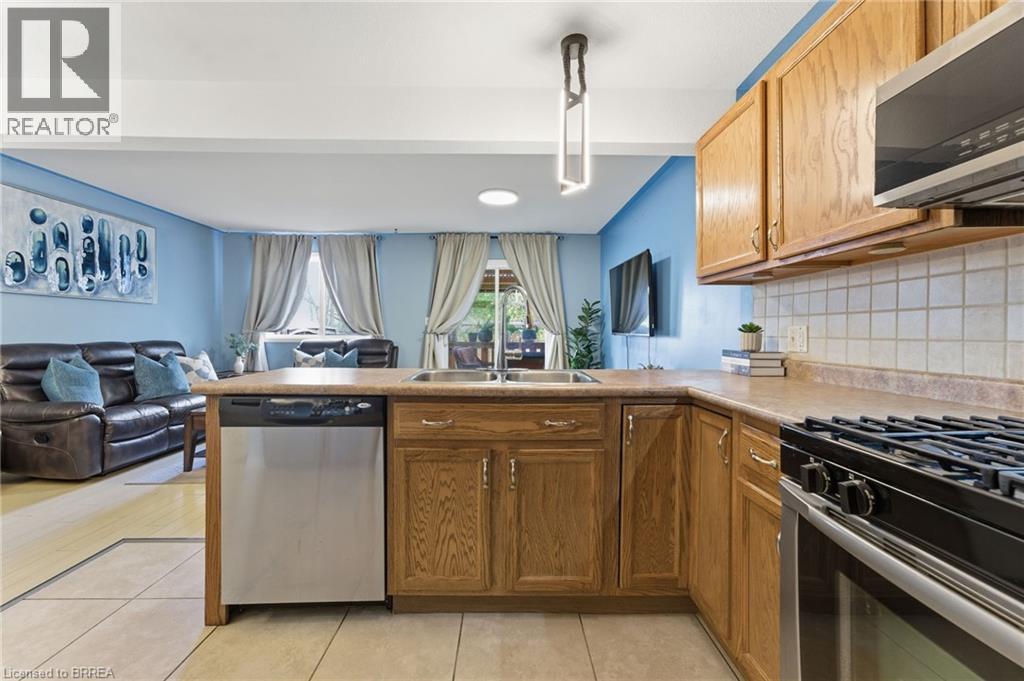 3 Shellard Lane Unit# A, Brantford, Ontario  N3T 5K8 - Photo 9 - 40779790