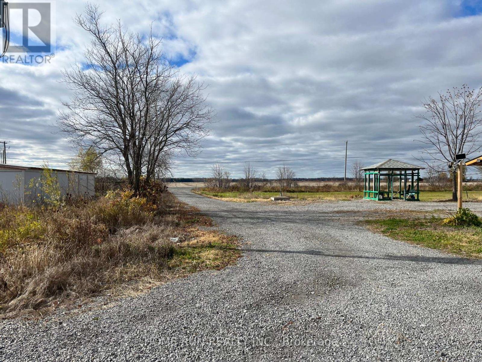 1551 Yorks Corners Road, Ottawa, Ontario  K0A 1V0 - Photo 4 - X12511108