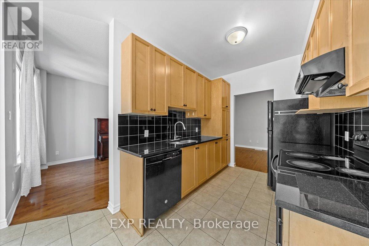 264 Bradwell Way, Ottawa, Ontario  K1T 4J2 - Photo 17 - X12511200