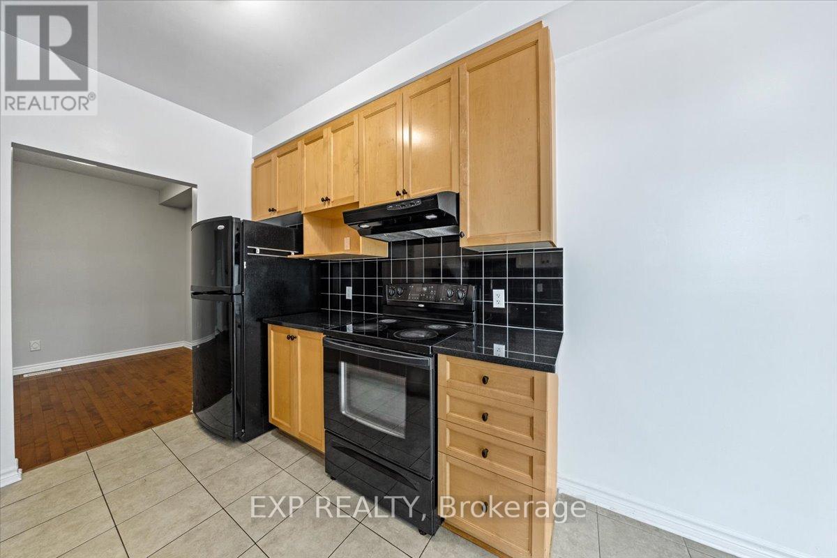 264 Bradwell Way, Ottawa, Ontario  K1T 4J2 - Photo 18 - X12511200