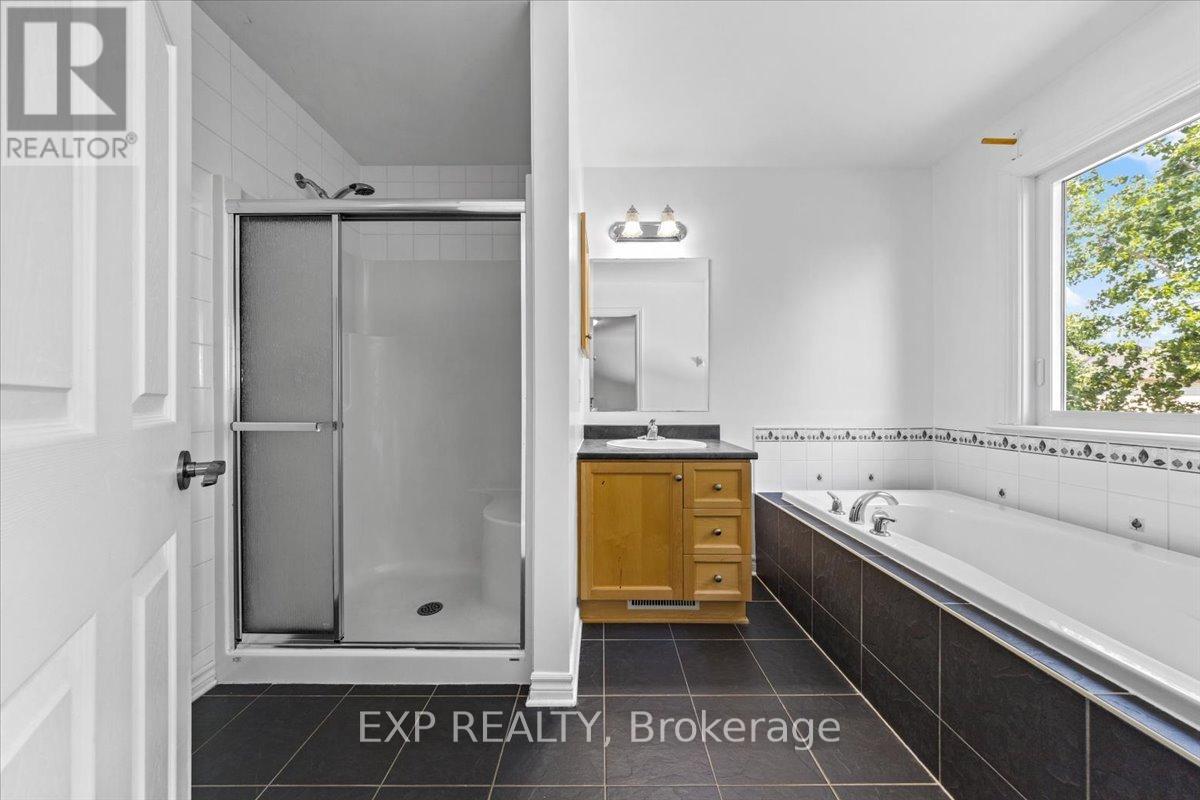 264 Bradwell Way, Ottawa, Ontario  K1T 4J2 - Photo 27 - X12511200