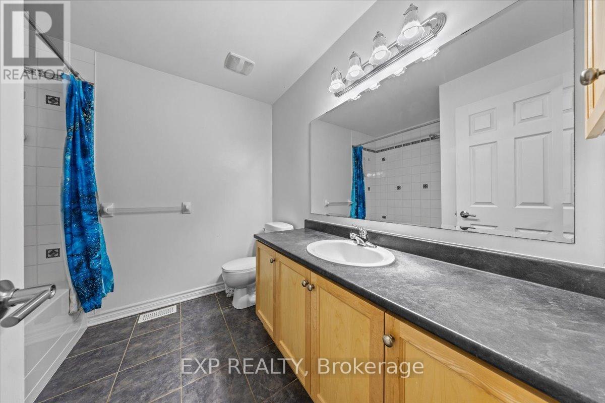 264 Bradwell Way, Ottawa, Ontario  K1T 4J2 - Photo 33 - X12511200