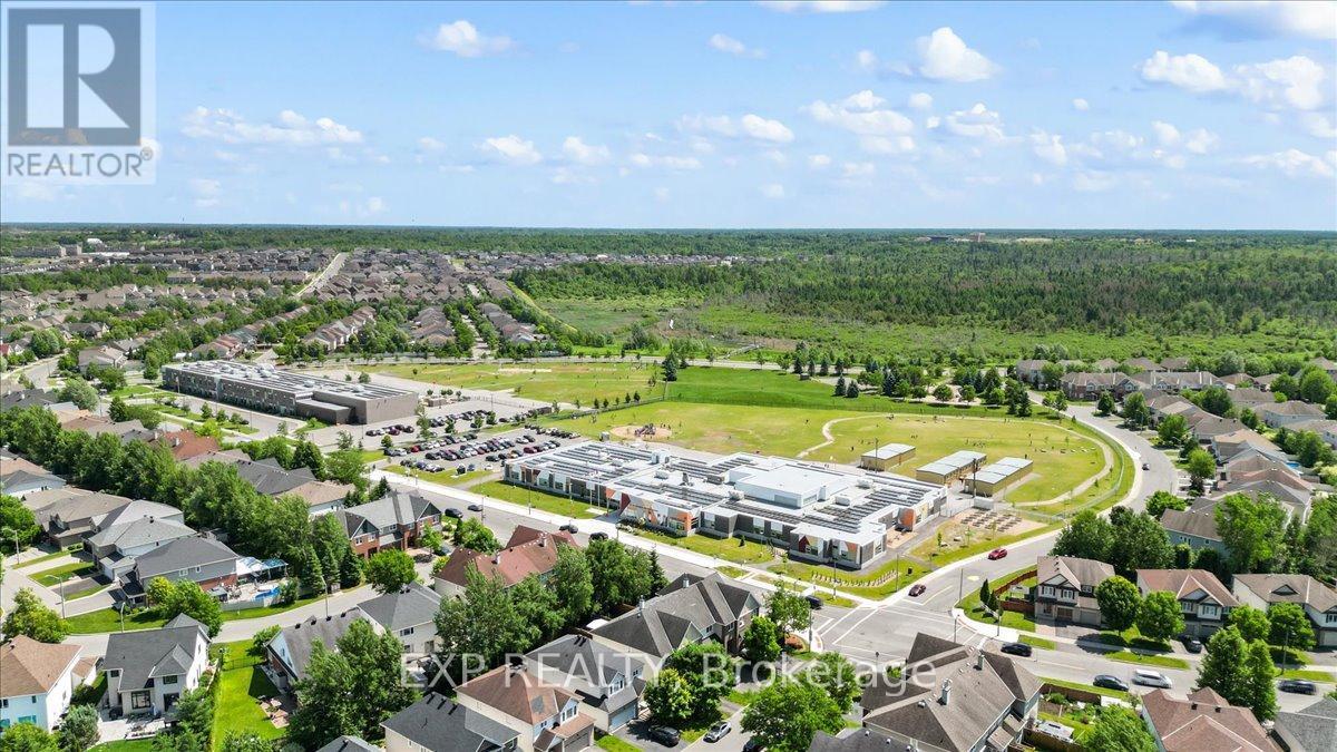 264 Bradwell Way, Ottawa, Ontario  K1T 4J2 - Photo 44 - X12511200