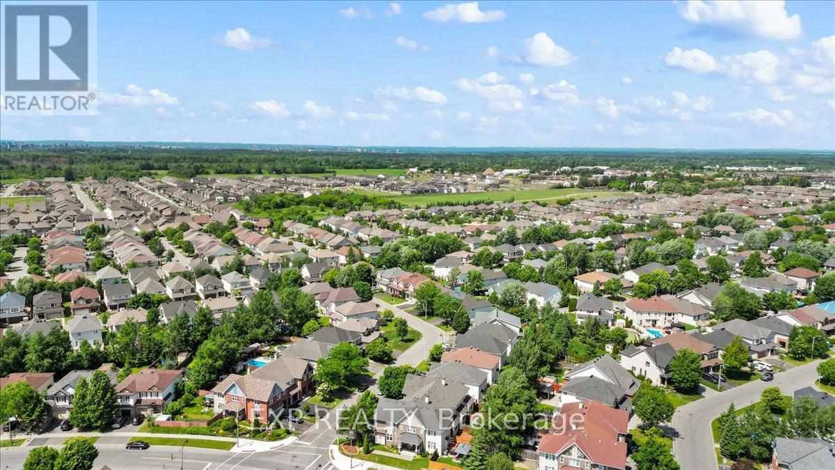 264 Bradwell Way, Ottawa, Ontario  K1T 4J2 - Photo 45 - X12511200