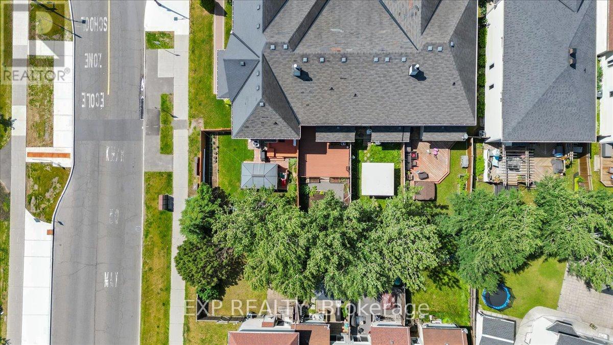 264 Bradwell Way, Ottawa, Ontario  K1T 4J2 - Photo 48 - X12511200