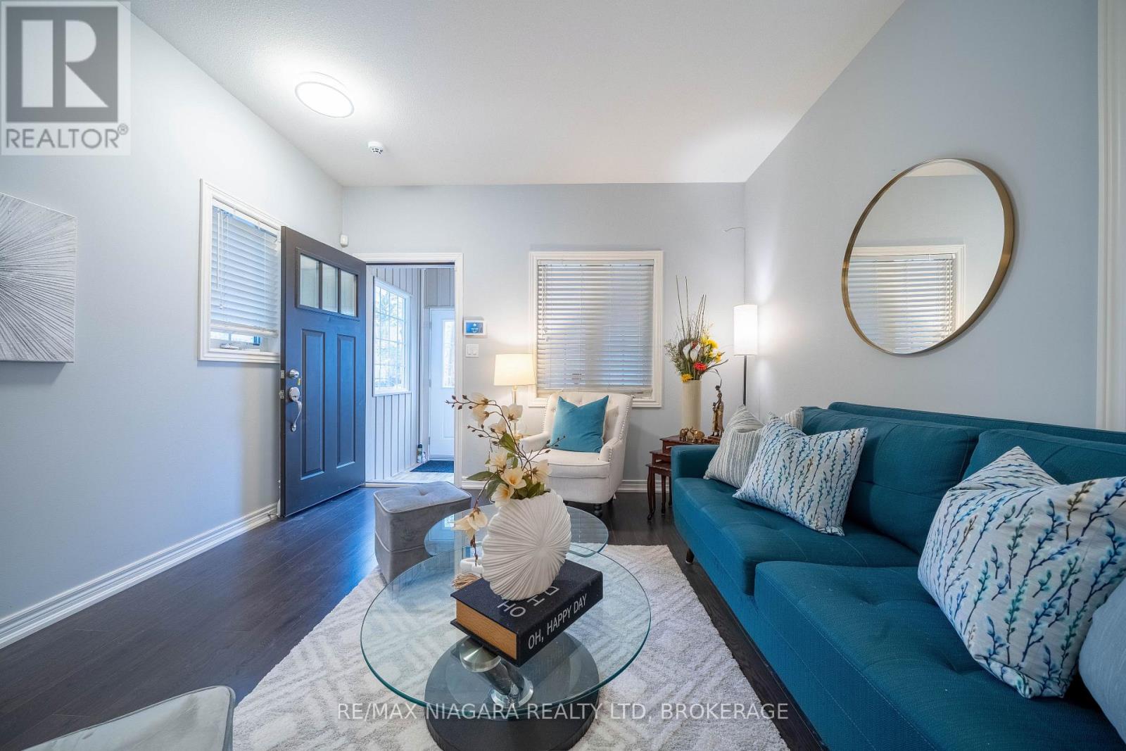 2 Marren Street, St. Catharines, Ontario L2P 2J6 - Photo 10 - X12511092