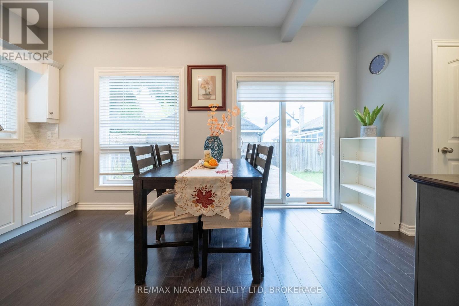 2 Marren Street, St. Catharines, Ontario L2P 2J6 - Photo 12 - X12511092