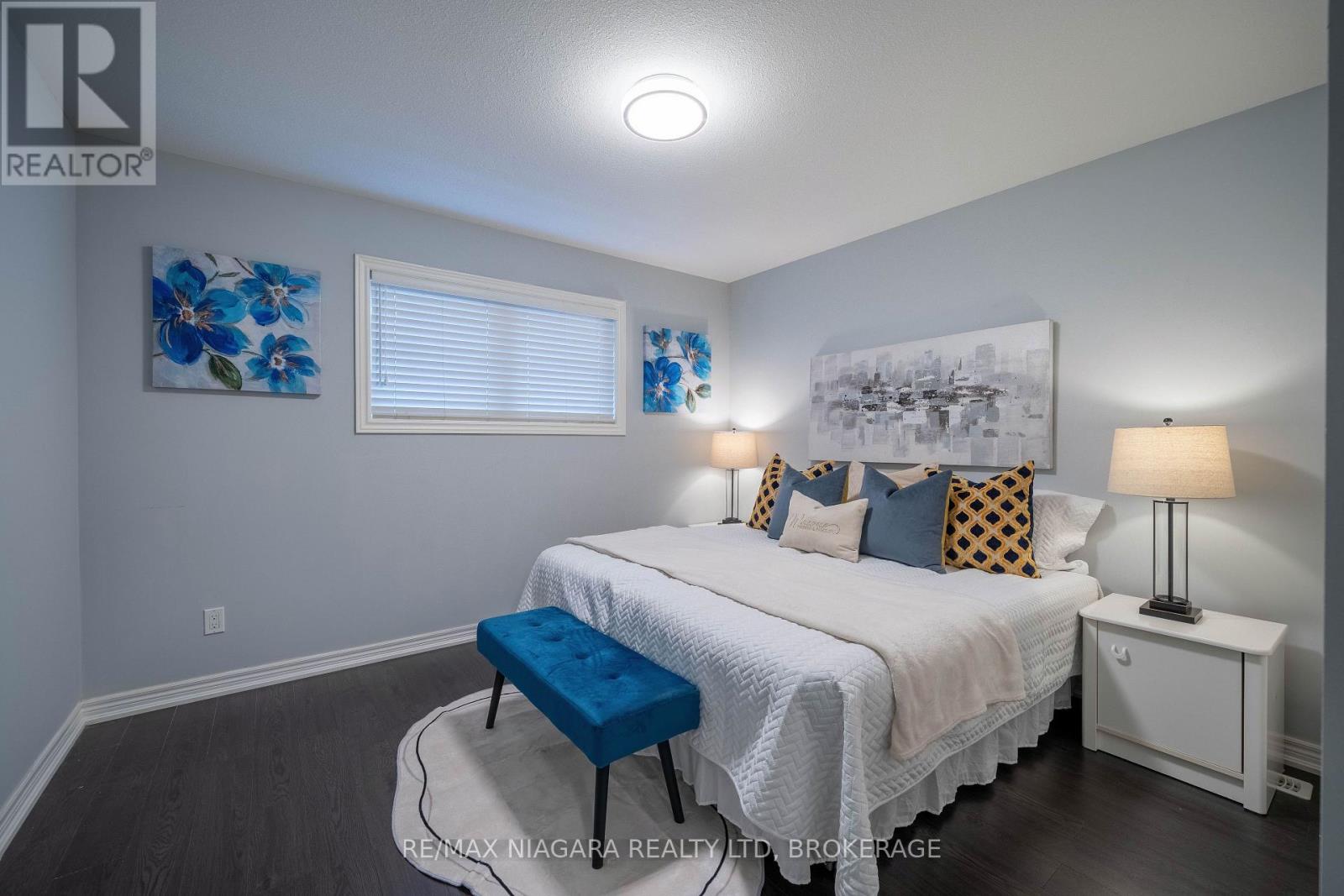 2 Marren Street, St. Catharines, Ontario L2P 2J6 - Photo 27 - X12511092