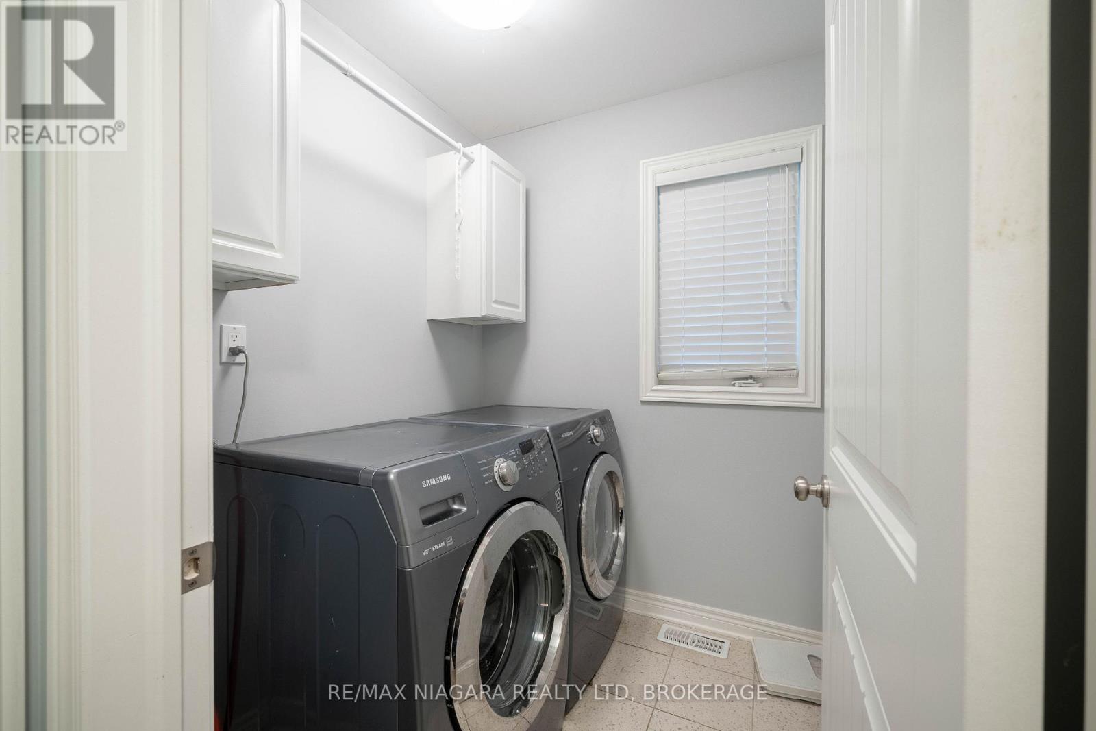 2 Marren Street, St. Catharines, Ontario L2P 2J6 - Photo 32 - X12511092